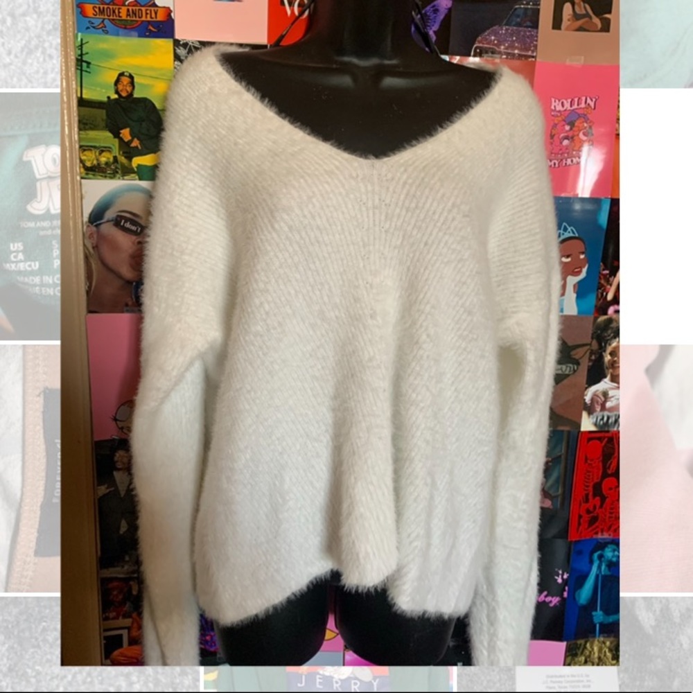 Textured fluffy sweater